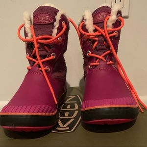 Brand New Keen Boots